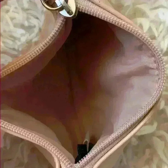 Bundle me!! Express wristlet - Picture 3 of 3